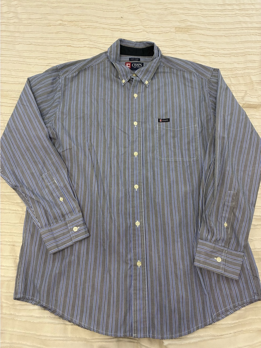 Chaps Men’s Blue Striped Button-Down Shirt. Size large. EUC long sleeved